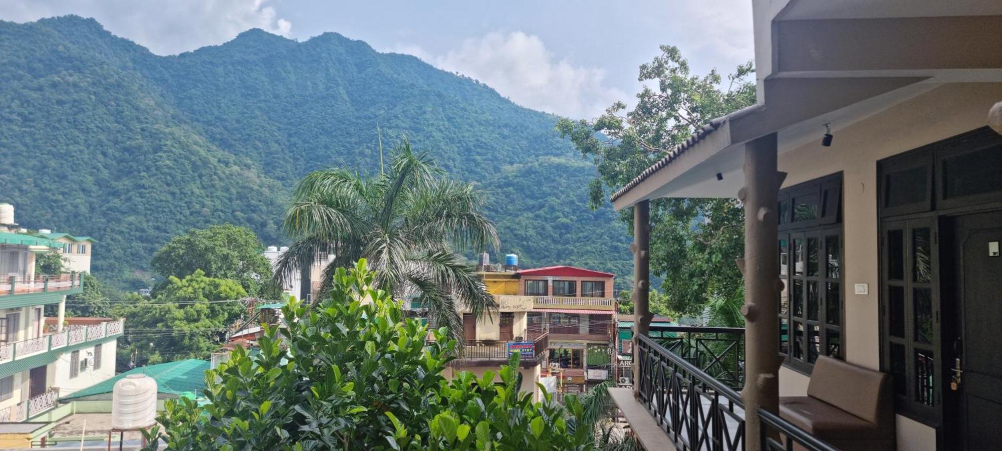 Around Stays-Prana Wellness Resort Rishīkesh Exterior foto