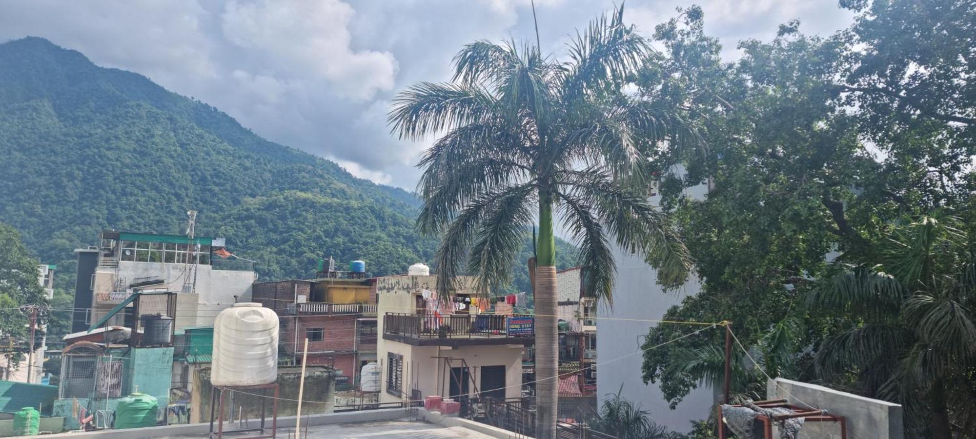 Around Stays-Prana Wellness Resort Rishīkesh Exterior foto