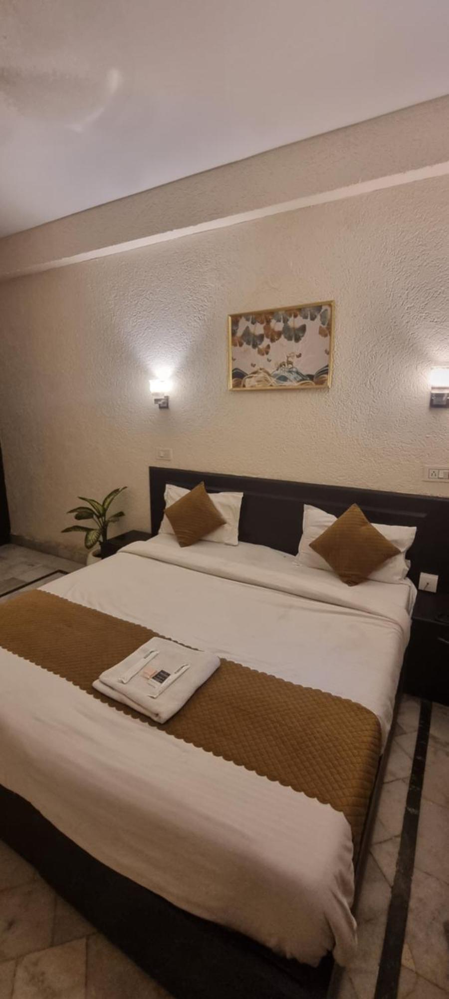 Around Stays-Prana Wellness Resort Rishīkesh Exterior foto
