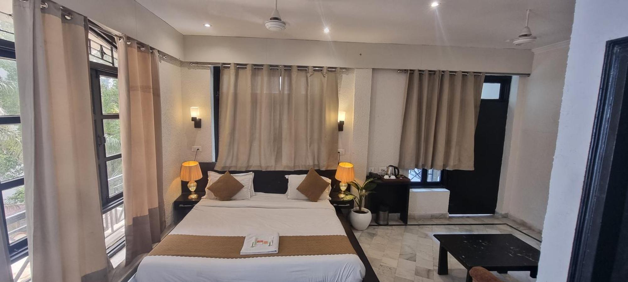 Around Stays-Prana Wellness Resort Rishīkesh Exterior foto